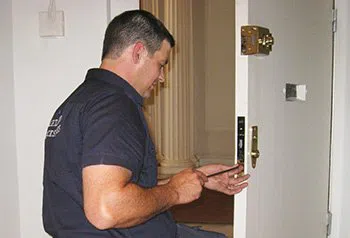 Parker Locksmith Store Tampa, FL 813-402-0492 - expert-locksmith